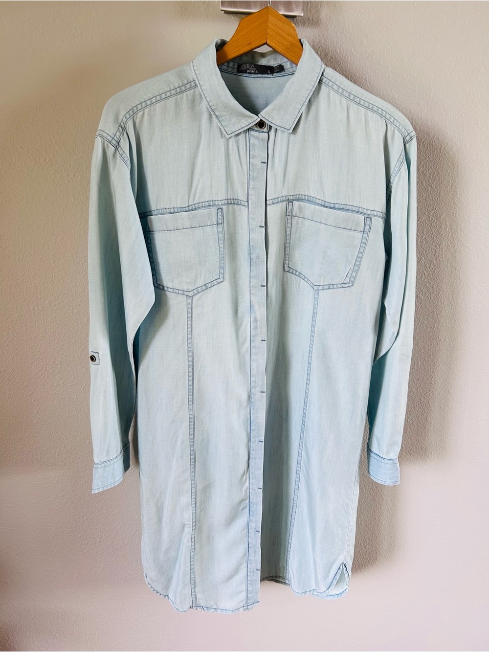 PrAna Doryan Dress. Size Small 
Lightweight, denim shirt dress.